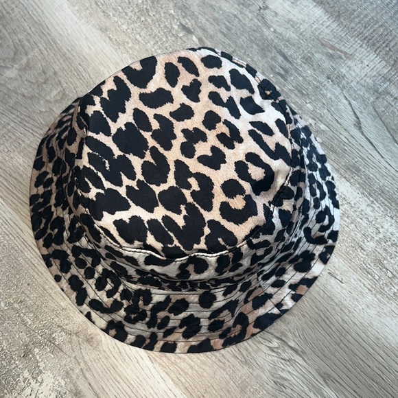 Ganni Bucket hat - Picture 2 of 6